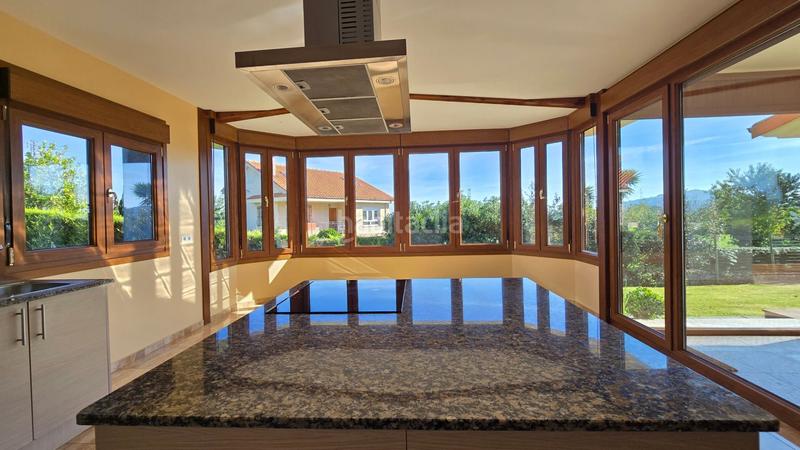 Foto 818ba1e3-070f-40e6-95e1-effbedea1372. Casa preciosa y luminosa casa en Celorio-Poó-Parres Llanes