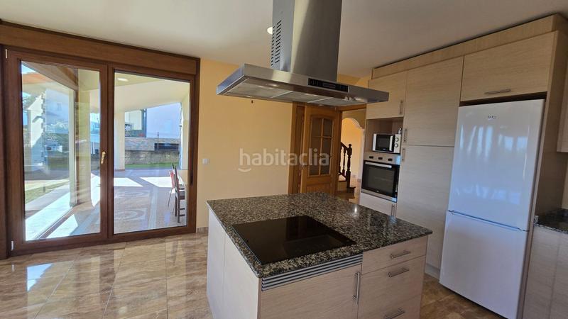 Foto 9a37c34d-4fd0-45b4-8ed2-8cf969e65a1e. Casa preciosa y luminosa casa en Celorio-Poó-Parres Llanes