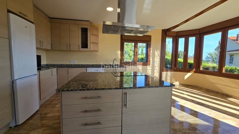 Foto d53080e8-5e4e-4f73-988b-35d7d5a016cb. Casa preciosa y luminosa casa en Celorio-Poó-Parres Llanes