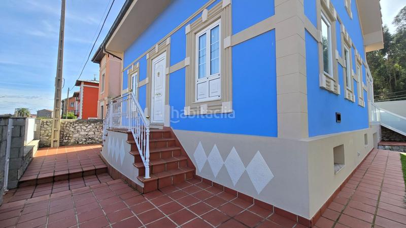 Foto 9f00537d-6b30-4145-80c9-3a68f365f7f1. House with heating in Llanes pueblo Llanes