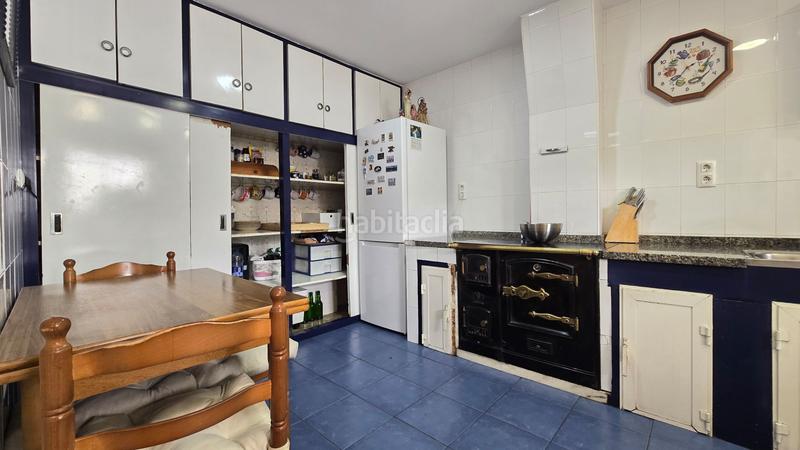 Foto 8d1e976e-751c-4d14-b254-25b9d2f130bc. Flat with heating in Llanes pueblo Llanes