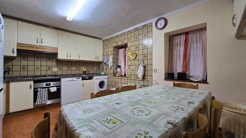 Foto 1684a78a-f2b8-4a16-95d2-8fd7e99b6dfd. Casa con riscaldamento in Pría-Nueva-Hontoria-Naves Llanes