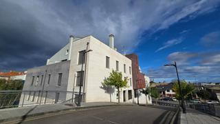 Appartement à Llanes Pueblo. Piso de 2 habitaciones en llanes. le gustaria visitar??