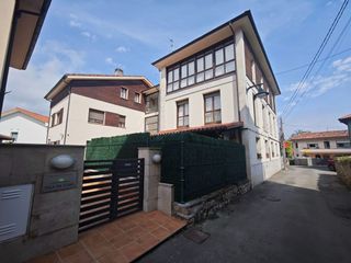 Appartamento in Nueva. Gra piso con terraza en nueva de llanes
