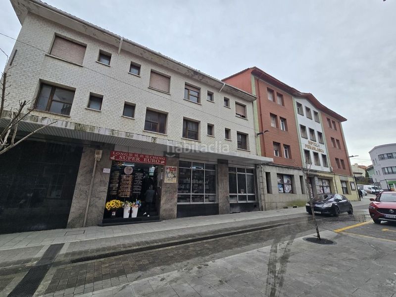 Foto b8fb85a2-7236-448a-b439-38d9d49007fa. Edificio en Llanes edificio en pleno centro en Llanes pueblo Llanes