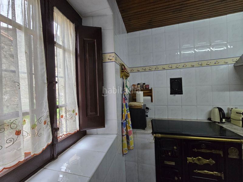 Foto b686ccf1-d6c4-4c3e-b4ab-dd86dac2f492. Casa a mere a Vibaña-Ardisana-Caldueño Llanes