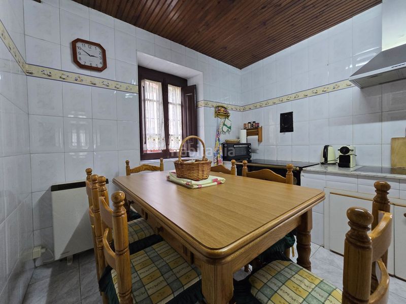 Foto cd2031a2-da8d-4153-96c2-acae556a5356. Casa a mere a Vibaña-Ardisana-Caldueño Llanes