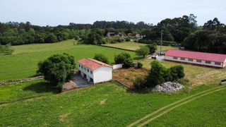 Haus in Posada-Barro. Excelente oportunidad de inversion en balmori, llanes