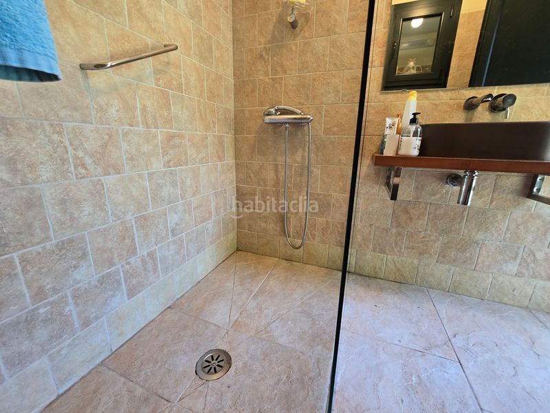 Foto 6774148b-a88d-4740-b08b-09b970440d2d. Casa amb piscina a Parres
