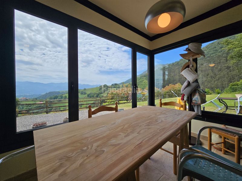 Foto 8683094b-db3f-4a82-97a5-7c1681595125. Casa amb piscina a Parres