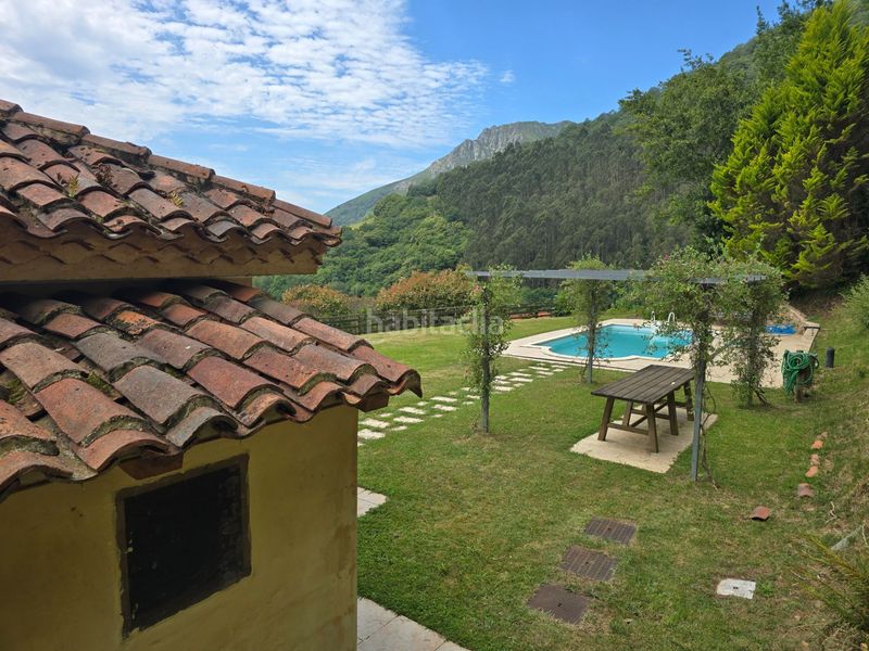 Foto e1c8d3e6-7313-4386-9b14-e20b36ae3f63. Casa amb piscina a Parres