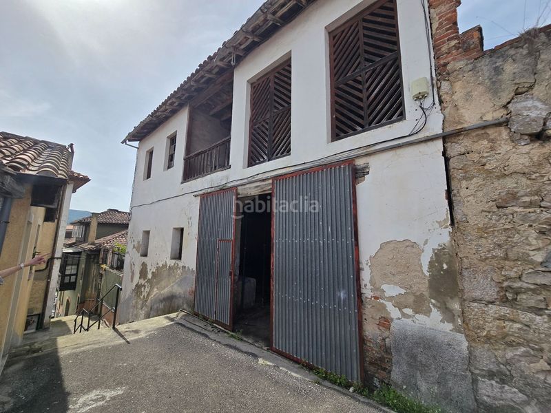 Foto e05f6c79-8978-4724-92a2-47776f9fc41c. Edifici a Posada-Barro Llanes