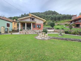 House in Pría-Nueva-Hontoria-Naves. Propiedad en nueva con dos viviendas independientes. oportunidad