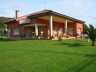 Casa en Posada-Barro. Andando a playa