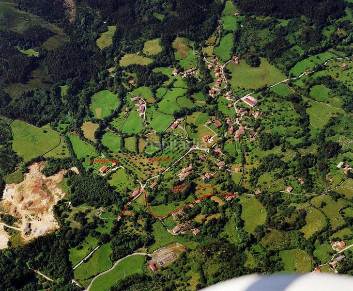 Foto a88ae2fe-156d-436f-a320-30937bbd50cc. Terreno residencial finca próxima a . en Celorio-Poó-Parres Llanes