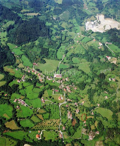 Foto ef1a0ead-184a-4cbc-ba86-777a8515fef2. Terreno residencial finca próxima a . en Celorio-Poó-Parres Llanes