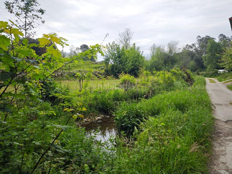 Foto e96e3eb1-768a-4da7-988c-eec871385f64. Terreny residencial a Celorio-Poó-Parres Llanes