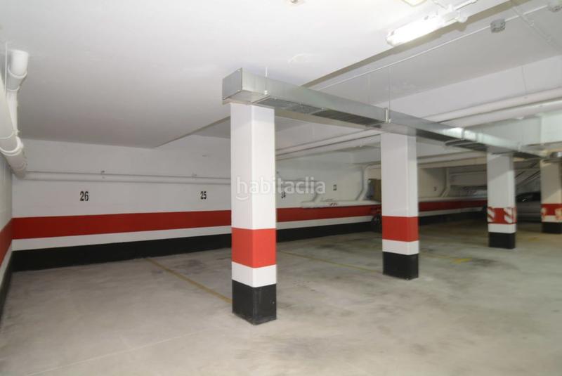 Foto 5e7e06d1-8dd2-4146-9e8c-76d9a4e09c1c. Parking coche garaje en Llanes pueblo Llanes