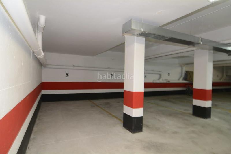 Foto bbd6a16e-36f6-4cf7-9048-b68f71435829. Parking coche garaje en Llanes pueblo Llanes