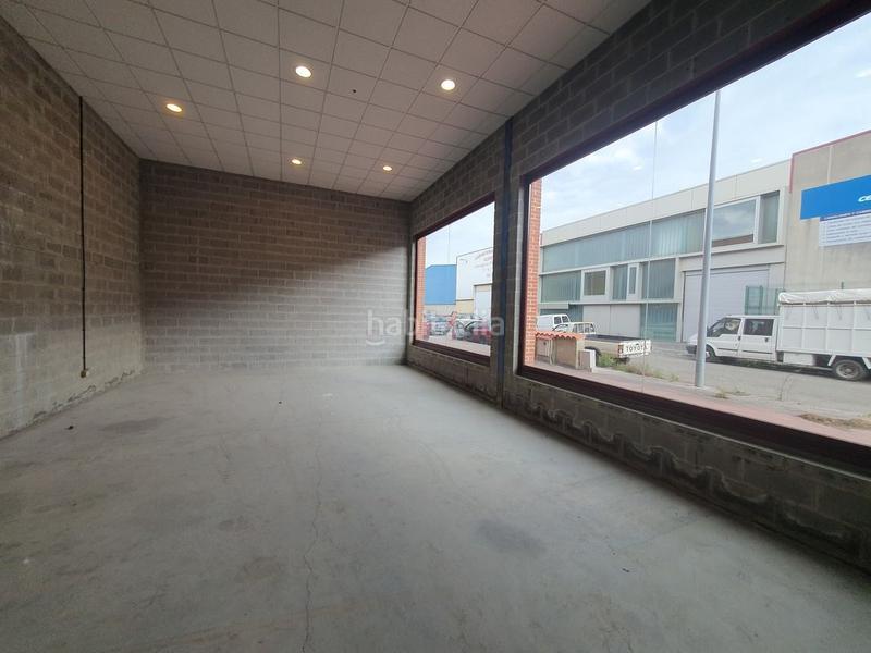 Foto 08e8a81a-6531-4d5d-b50a-8ee7ba14ab58. Nave industrial en Posada-Barro Llanes