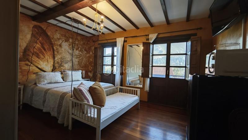 Foto fbf4bbc0-368d-4446-80aa-5b5ecaf51463. Édifice dans Pría-Nueva-Hontoria-Naves Llanes