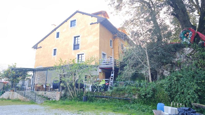 Foto fe8bc21c-42a7-41cb-be4f-4432d57650b8. Édifice dans Pría-Nueva-Hontoria-Naves Llanes