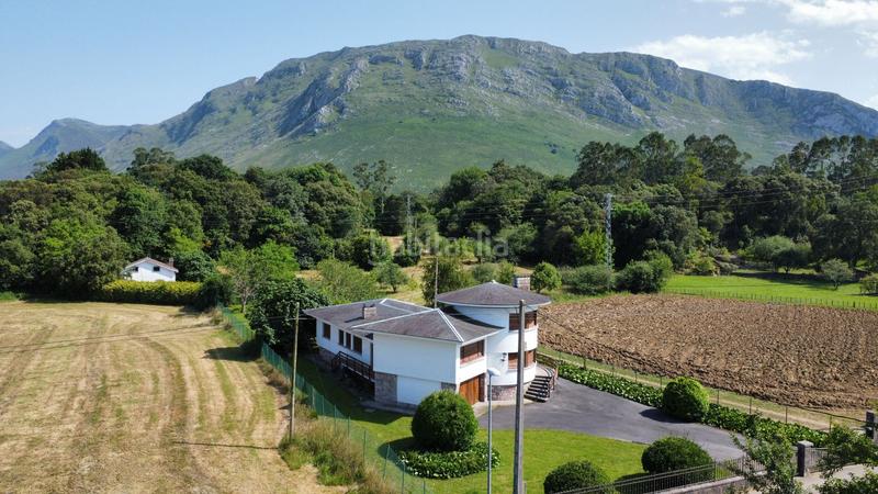 Foto 6bf6d00e-9f3a-404a-8e31-cdb2b75b6279. Casa increible casa de indianos en posada en venta!! en Llanes