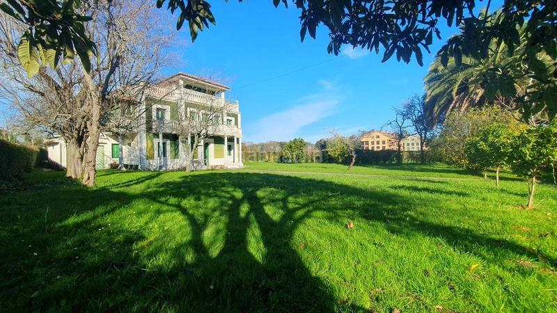 Foto f56184d2-8d3b-433b-945d-60a3f8f39b1e. Casa increible casa de indianos en posada en venta!! en Llanes