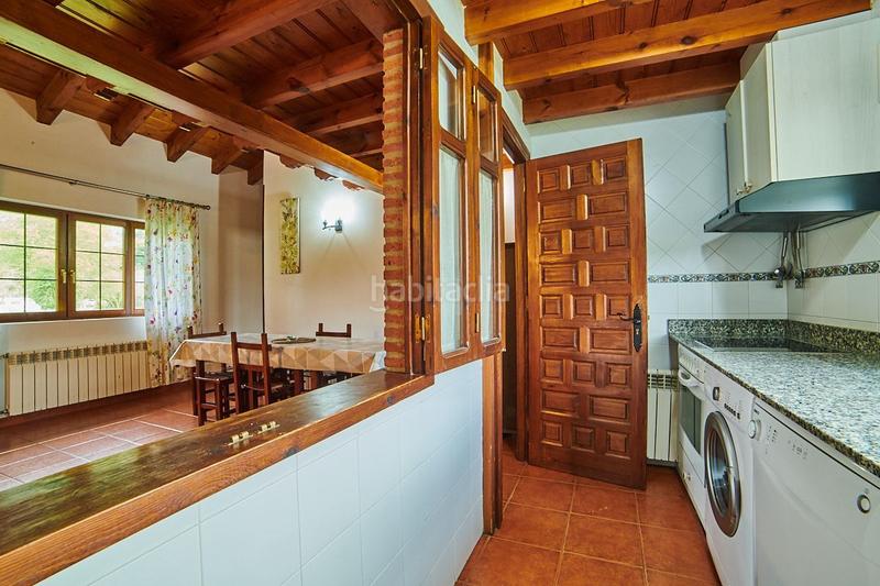 Foto aab9fd79-b137-431b-9539-7102b32f6b60. Casa amb calefacció a Cué-San Roque-Andrín Llanes