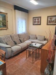 Erdgeschoss  Carrer del sindicat. Bajos para entrar a vivir, oportunidad!