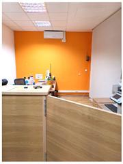 Local Comercial  Carrer de pi i margall. Local comercial en perfectes condicions.