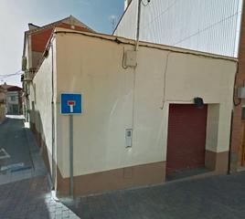 Lloguer Local Comercial  Carrer de joan maragall. Local comercial en lloguer