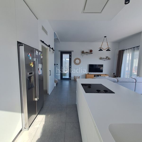 Foto c24e2a22-71f9-46e1-a4ad-3e982234c162. Chalet en Castellbisbal