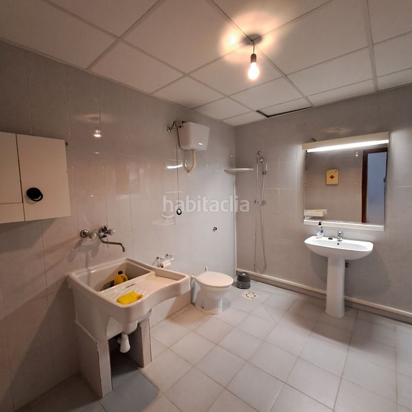 Foto a1c8a051-e3c2-4a5e-b617-ab31b7069509. Casa amb xemeneia calefacció a Castellbisbal