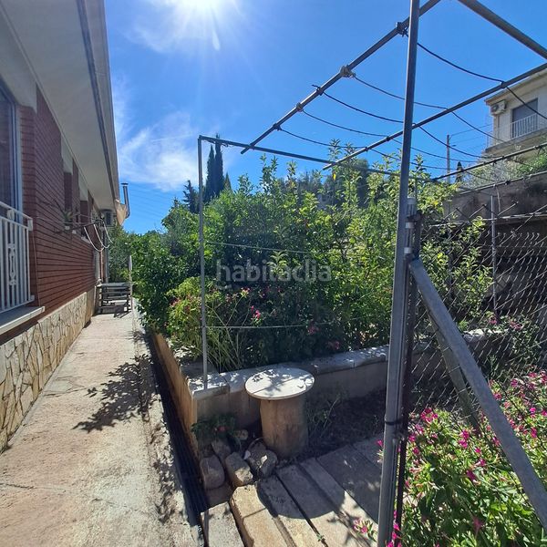 Foto d5069711-d383-4da7-a2e1-88d4a03806e4. Casa amb xemeneia calefacció a Castellbisbal