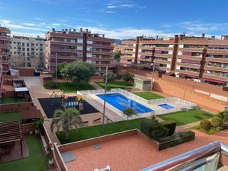 Pis  Torrent fondo. Piso de tres habitaciones en venta en viladecans