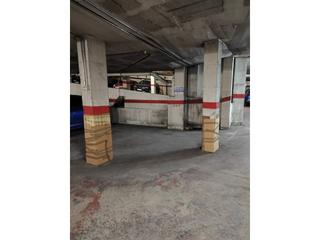 Autoparkplatz in Francesc Oller