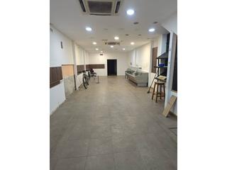 Local Comercial a Padre Llaurador