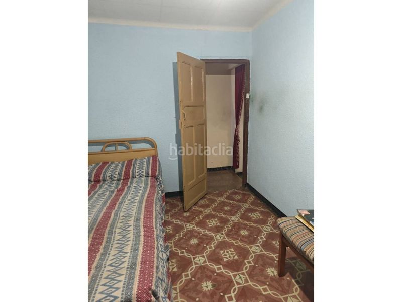 Foto bcbe3690-c5e8-4ae7-b2eb-10f98ab71525. Casa a La Maurina Terrassa