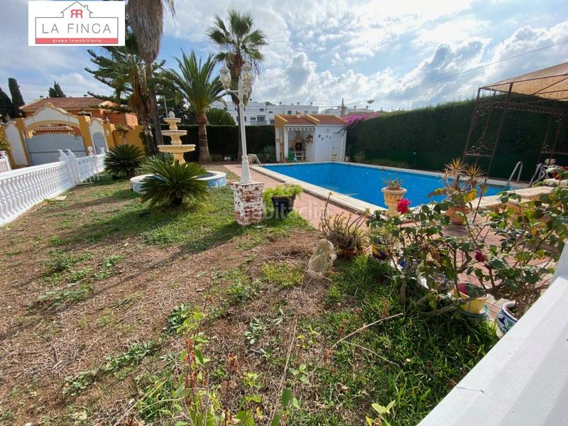 Foto 17dcb2bf-81c0-4627-a652-2e1066f89cb6. Haus mit parking pool in Puertosol Málaga