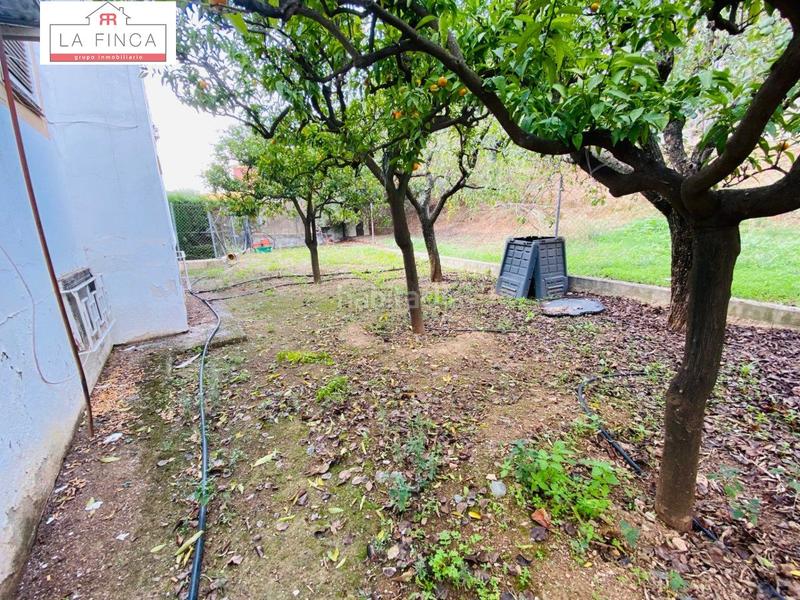 Foto 6407d688-abb1-4f80-addd-4d291ce24688. Casa gran casa independiente con piscina y zonas ajardinadas. en Málaga