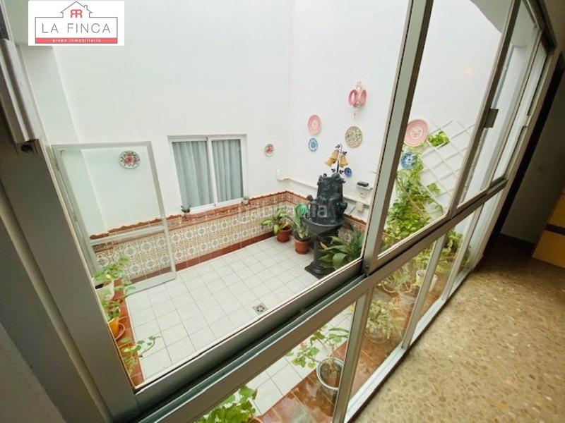 Foto 777f813b-8e04-47e8-9164-31e49524267d. Casa gran casa independiente con piscina y zonas ajardinadas. en Málaga