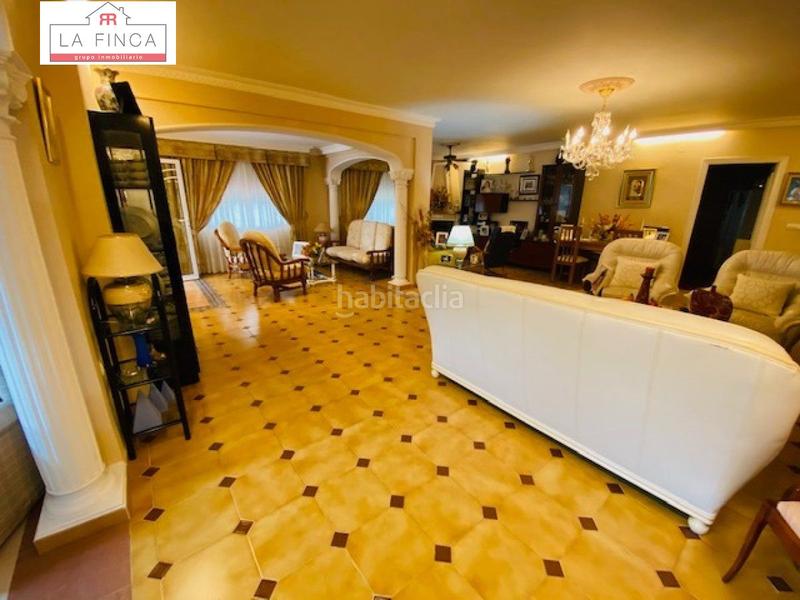 Foto fad7c899-0f38-4d69-bcef-a189e88f2c3e. Haus mit parking pool in Puertosol Málaga