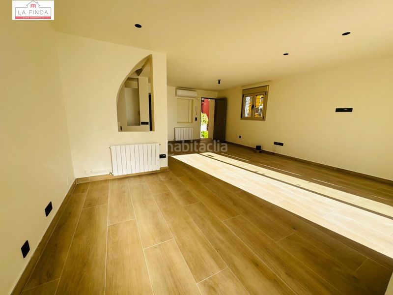 Foto 1cf472f4-a9c9-4ada-8244-609cea8e1c3e. Casa aparellada a Cerrado de Calderón - Hacienda Paredes Málaga