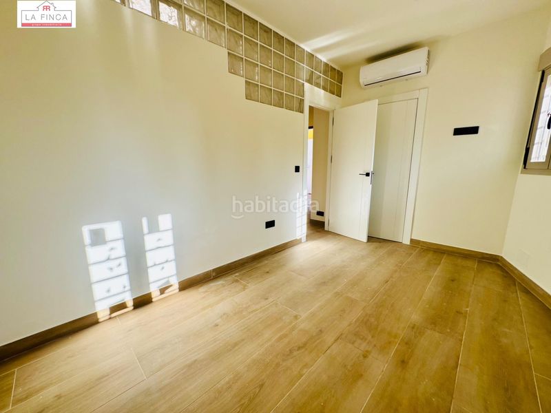 Foto 1f68788d-6ce3-48c9-8a0d-d27fbbf55f17. Casa aparellada a Cerrado de Calderón - Hacienda Paredes Málaga