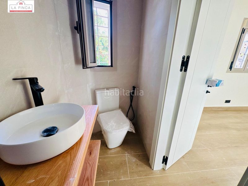 Foto 1f79b325-2b50-4ee1-a90c-cdaa352a8c89. Casa aparellada a Cerrado de Calderón - Hacienda Paredes Málaga