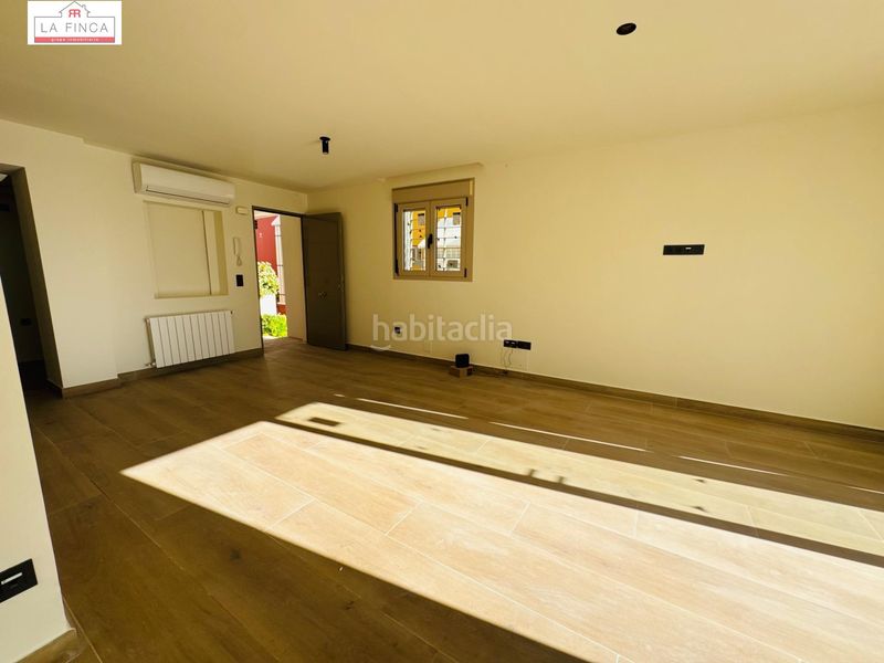 Foto 5d15e9f7-a5f4-4c82-8b9a-e77dbbef12eb. Casa aparellada a Cerrado de Calderón - Hacienda Paredes Málaga