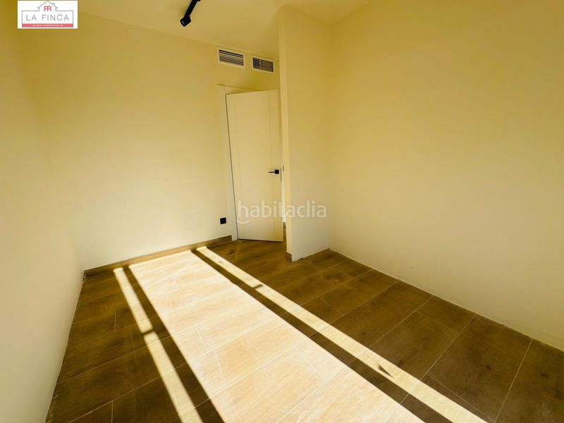 Foto 6848b37b-624b-4e46-85e0-0f9bb6f232d9. Casa aparellada a Cerrado de Calderón - Hacienda Paredes Málaga