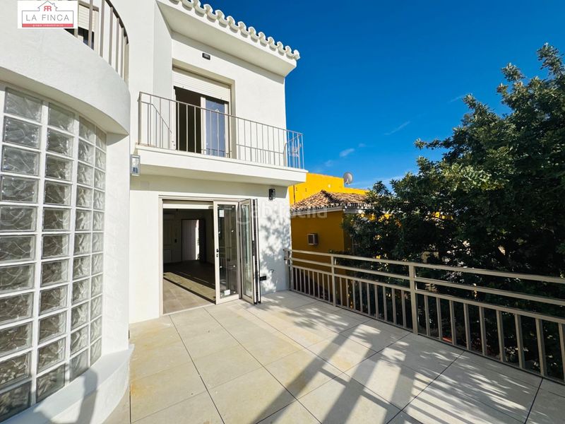 Foto c76c4dd5-8517-4ba7-8158-dc4306553d96. Casa aparellada a Cerrado de Calderón - Hacienda Paredes Málaga