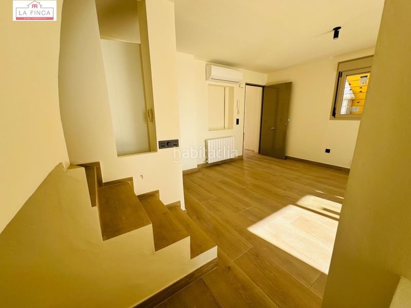 Foto c7beb028-68e4-4e37-87fe-9cd0ba254e90. Casa aparellada a Cerrado de Calderón - Hacienda Paredes Málaga